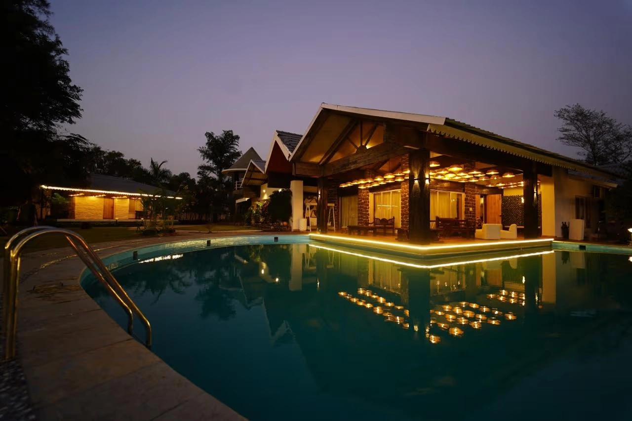 Casa White